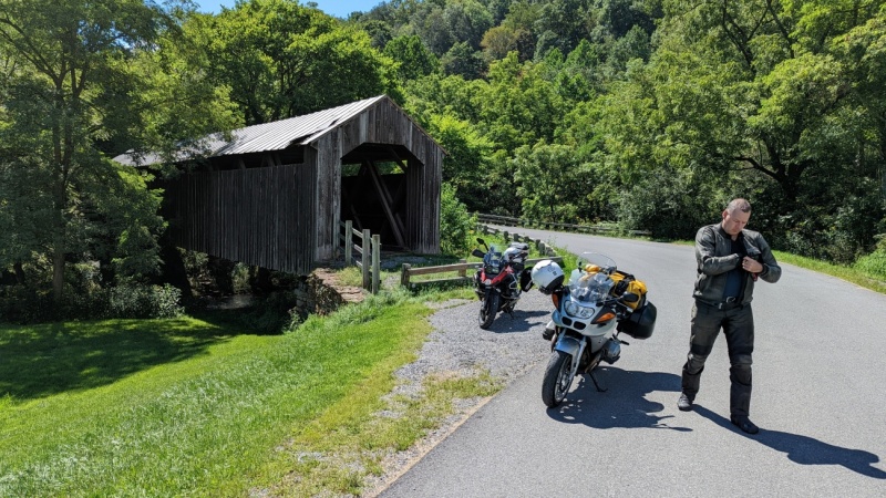 Locust Creek Covered Bridge